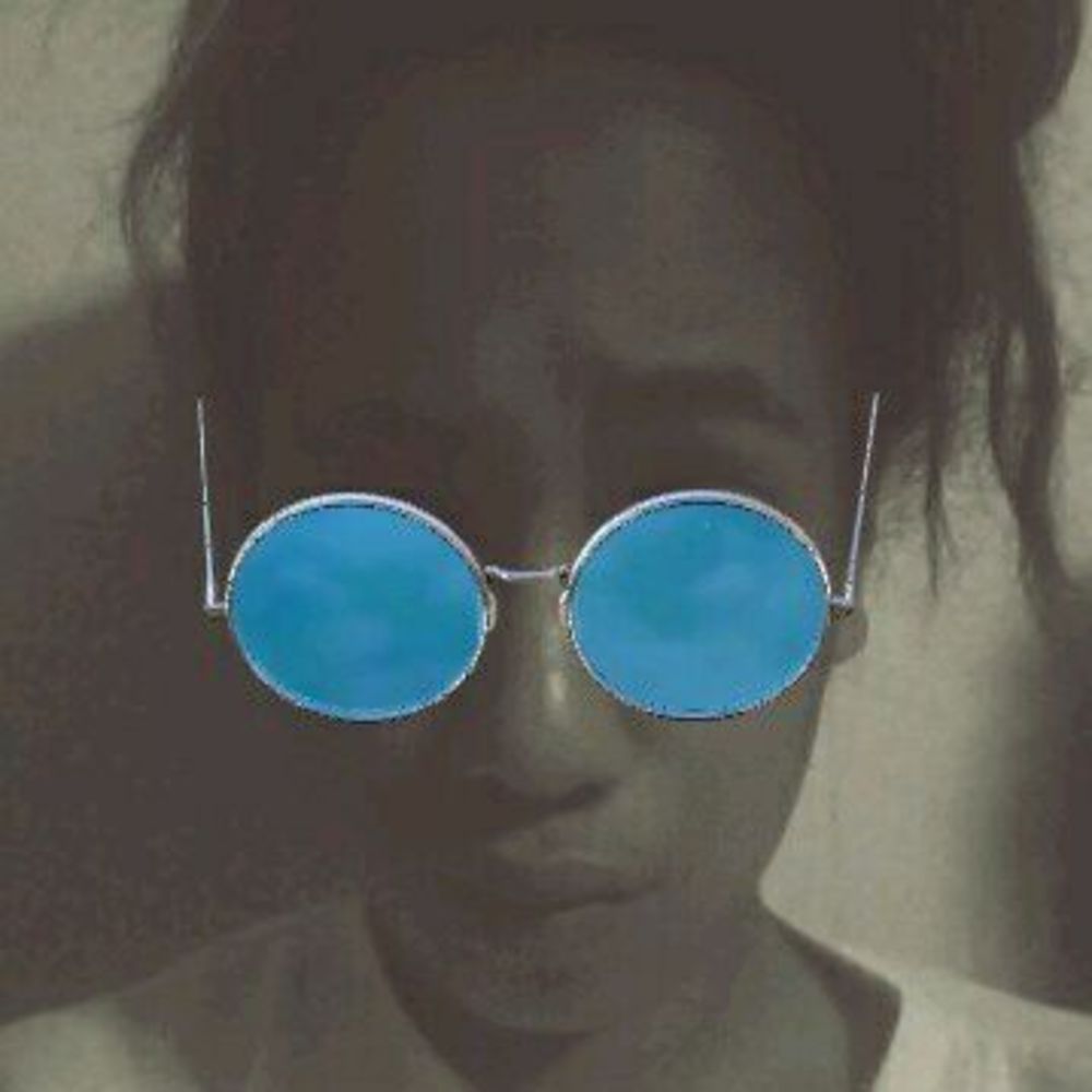 Meet your Posher, Paleti